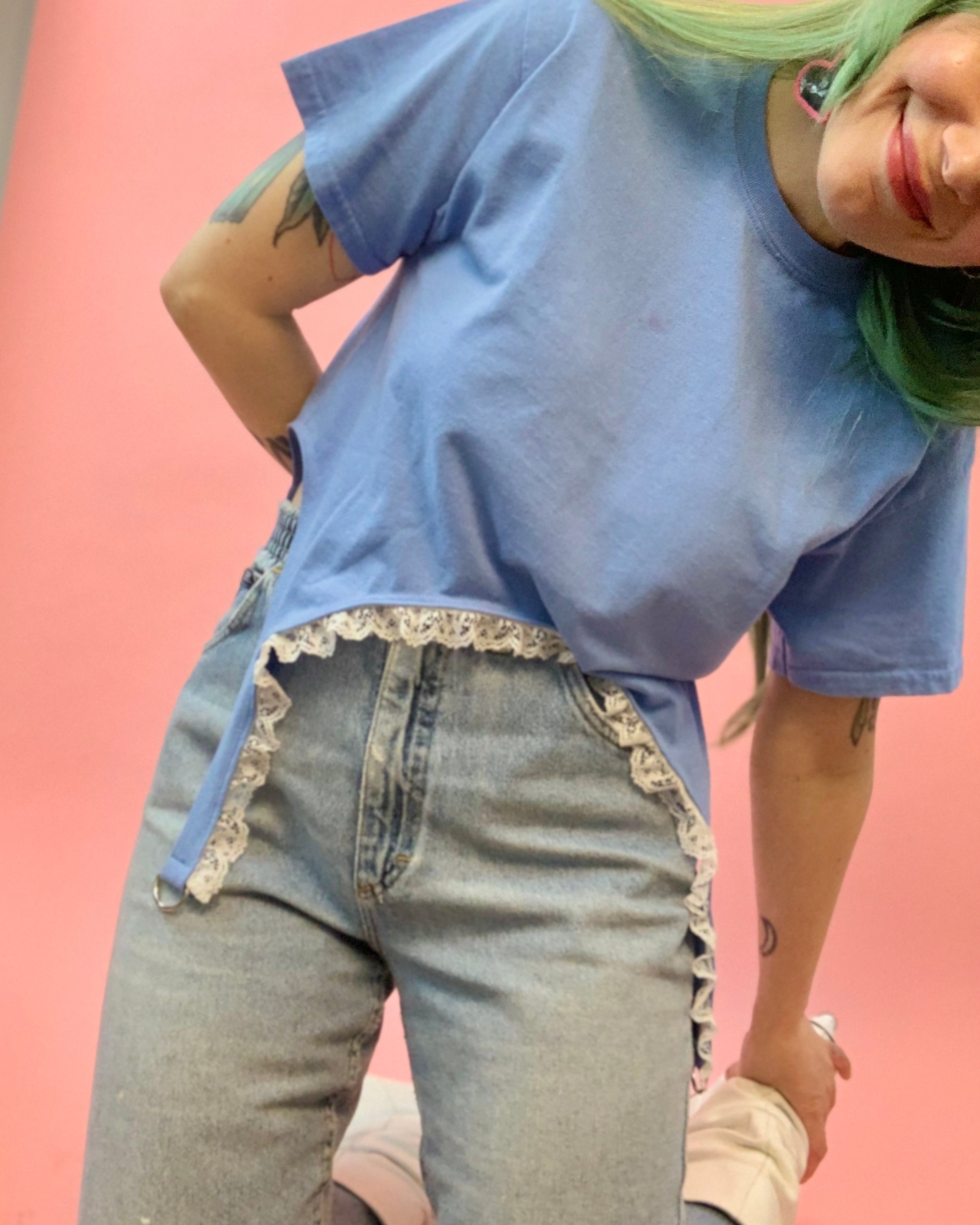 90’s extreme high waisted jeans